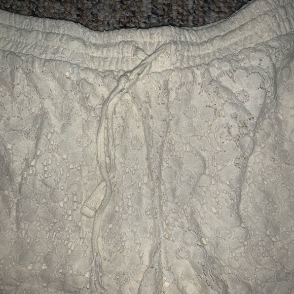 Girl’s Justice Doily Shorts Size 12 - Picture 4 of 4